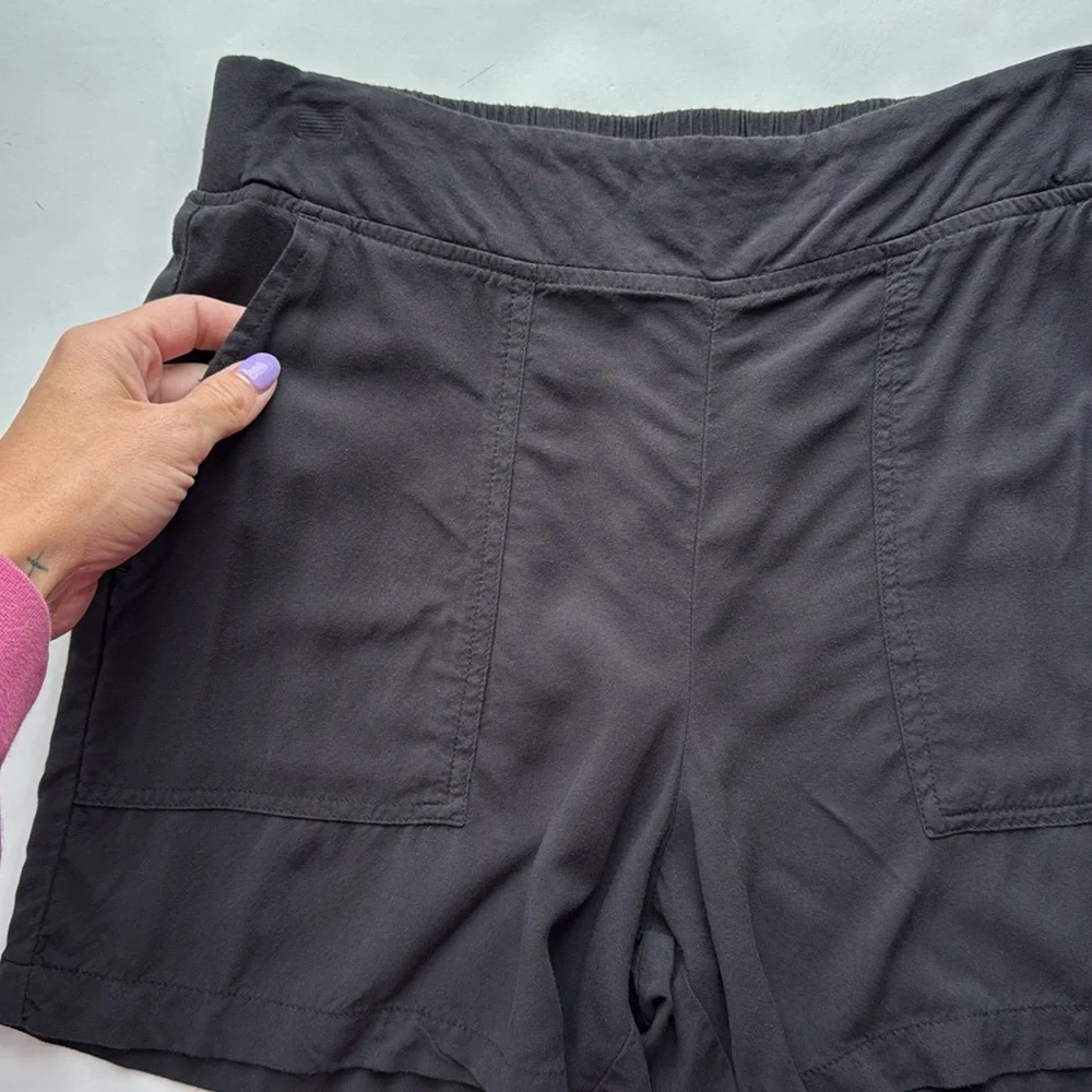 Wildfox Relaxed Fit Pull-On Lounge‎ Shorts Lightweight Black Women’s SmPockets